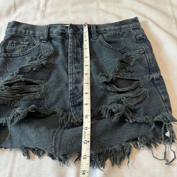 One Teaspoon 23 Junkyard Low Waist Button Fly Distressed Mini Skirt Boho - Picture 5 of 8